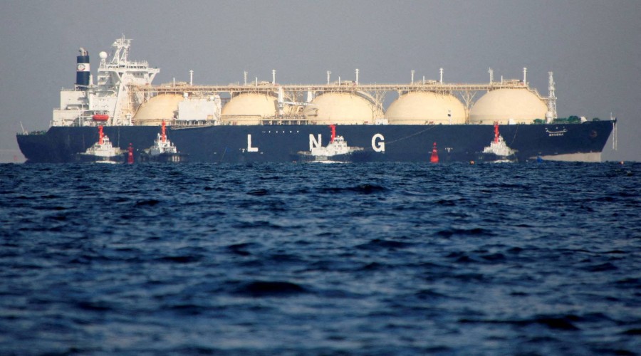 Two Japanese companies sign LNG contracts with new Sakhalin-2 operator
