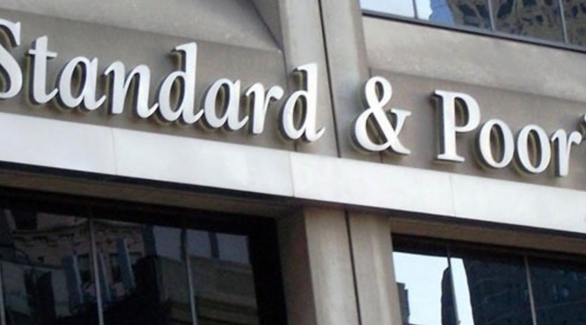 “S&P”: ABŞ və Aİ-nin yardımı Ukraynanın valyuta ehtiyatlarını stabilləşdirir