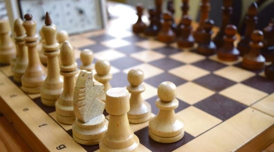 Две азербайджанские шахматистки в лидерах чемпионата Европы