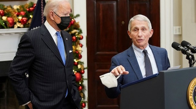 Fauci, face of U.S. COVID response, to step down from government posts