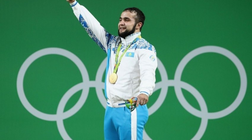 Азербайджанский спортсмен подал в суд на Международную федерацию тяжелой атлетики