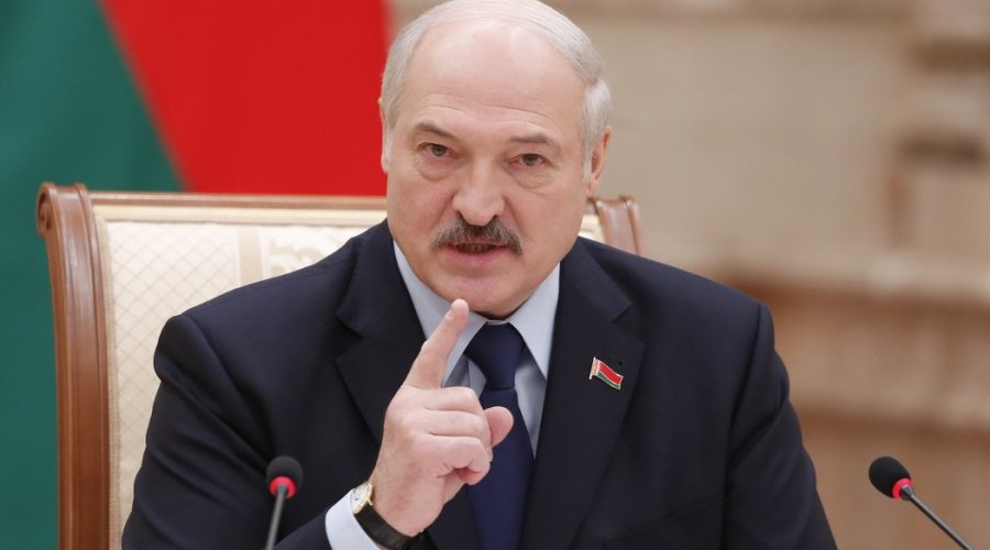 Lukaşenko: “Prezidentlikdən bezmişəm”