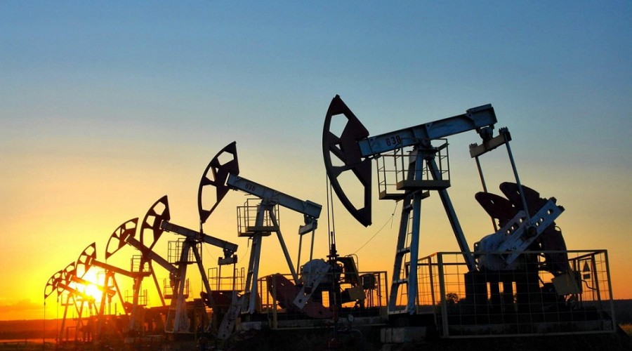 Стоимость нефти на мировых рынках возобновила рост