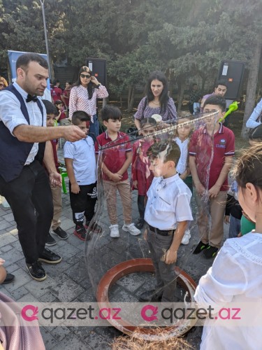 "Liv Bona Dea Hospitalı" aztəminatlı ailələr və onların övladları üçün festival keçirib - FOTO