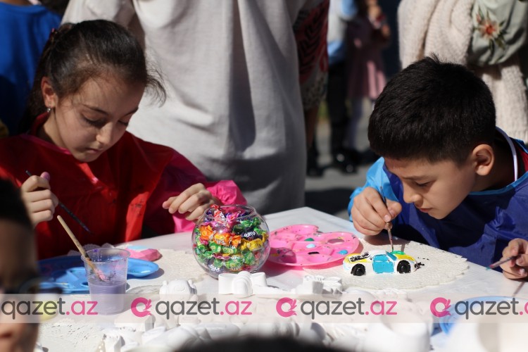 "Liv Bona Dea Hospitalı" aztəminatlı ailələr və onların övladları üçün festival keçirib - FOTO