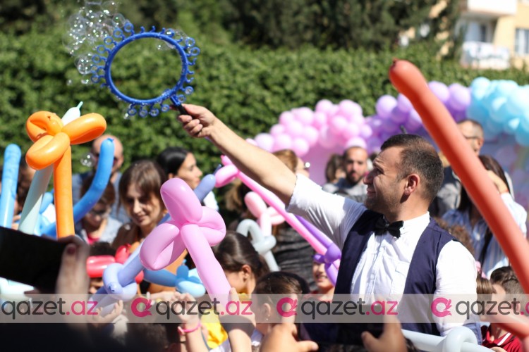 "Liv Bona Dea Hospitalı" aztəminatlı ailələr və onların övladları üçün festival keçirib - FOTO