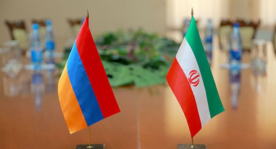 Iranian FM meets Armenian PM