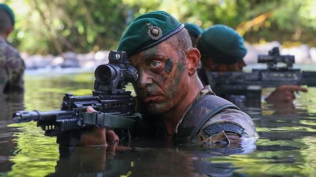 "Basic Naval Commando Course" is being held - VIDEO