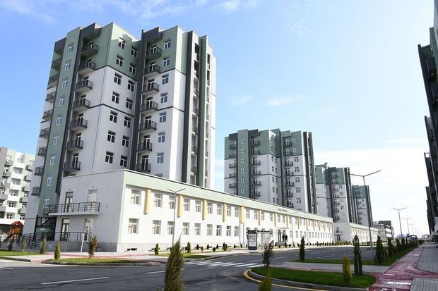 The President got acquainted with the newly commissioned residential buildings for the military