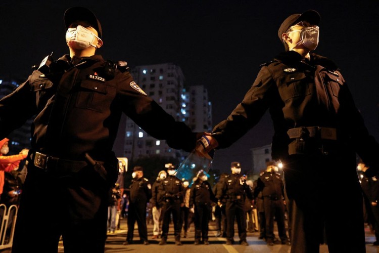 Clashes in Shanghai as COVID protests flare across China