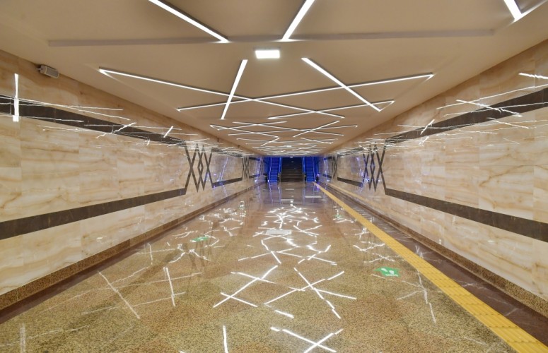 Глава государства осмотрел электрическое депо и станцию «Ходжасан» Бакинского метрополитена