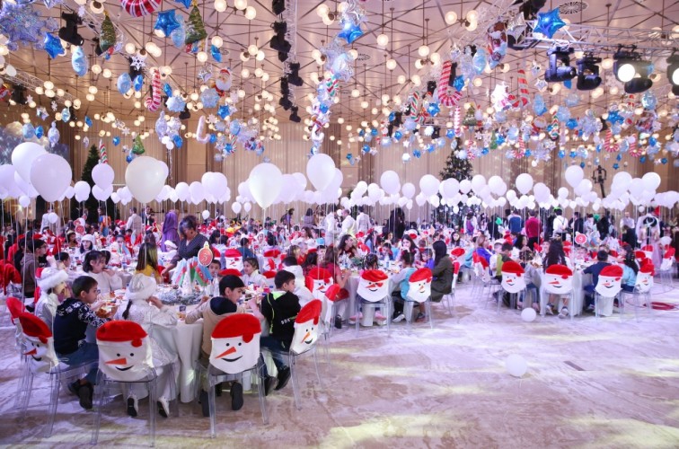 Фондом Гейдара Алиева организовано праздничное торжество для детей - ФОТО