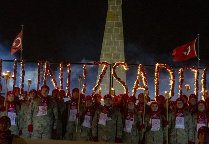 Sarıqamış şəhidləri məşəl yürüşü ilə anıldı - FOTOLAR