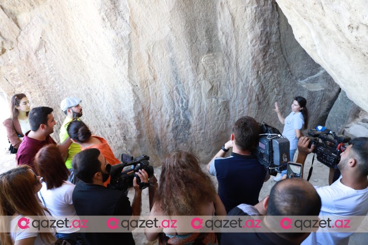 Qobustan Qoruğuna ekskursiya və tarixi sərgi -FOTO REPORTAJ