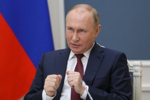 Putin: "Rusiya şantaj və hədə-qorxuya uymayacaq"