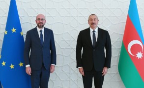 Президент Азербайджана провел телефонный разговор с Шарлем Мишелем
