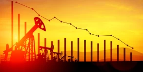 Recession scares drag oil prices down, WTI sinks 4.5%