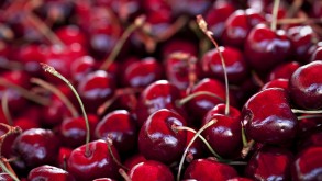 Некоторые фрукты и ягоды могут препятствовать возникновению морщин