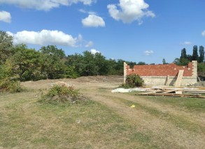 В охранной зоне Губинского мемориального комплекса геноцида, запрещено строительство домов