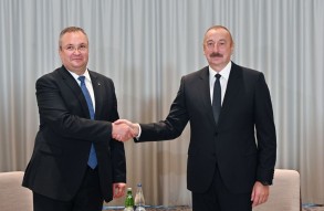Ilham Aliyev met with the Prime Minister of Romania in Sofia