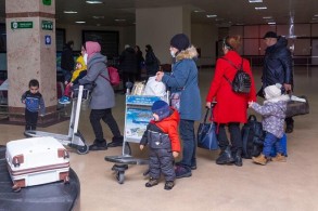 Alman nazir: ukraynalı qaçqınlara baxmaq çətinləşir!