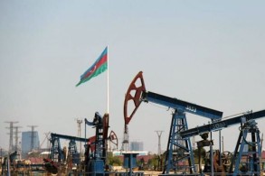 Азербайджанская нефть подешевела