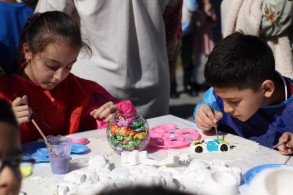 "Liv Bona Dea Hospitalı" aztəminatlı ailələr və onların övladları üçün festival keçirib -Foto