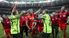 Türkiyə Anqolanı 4:1 hesabı ilə məğlub edərək Dünya Çempionu oldu