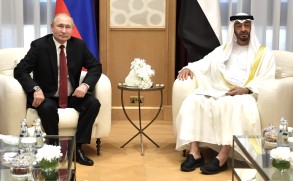 Putin meets with Mohammed bin Zayed Al Nahyan