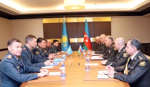 Состоялась встреча начальников Генштаба азербайджанской и казахстанской армий