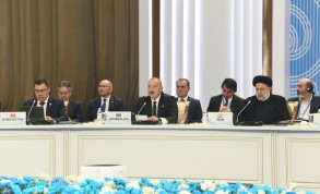İlham Əliyev Astanadakı zirvə toplantısında çıxış edib - YENİLƏNİB