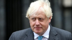 Johnson battling to win support for fresh PM bid