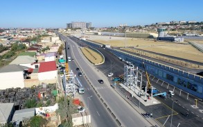 В Ходжасане строится новый надземный пешеходный переход