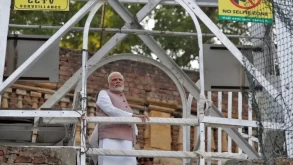 Morbi bridge collapse: India PM Modi visits site