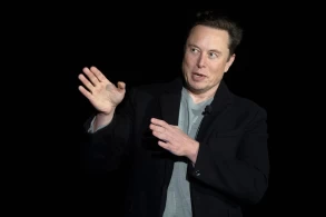 Musk plans to fire half of Twitter employees