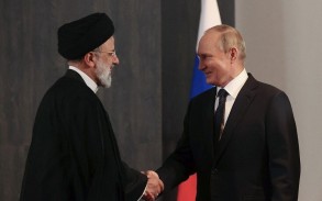 Russian, Iranian presidents talk over phone