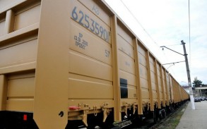 АЖД привлекала дополнительные вагоны для перевозки аграрной продукции