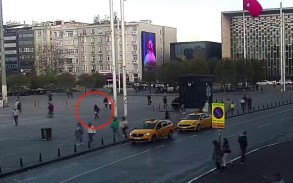 New images of the woman who committed terrorism in Istanbul have been released