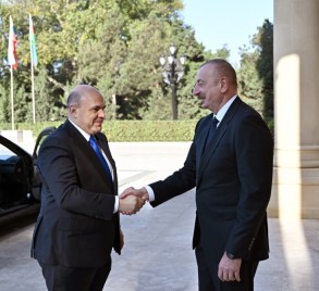 Ilham Aliyev had a one-on-one meeting with the Chairman of the Russian Government