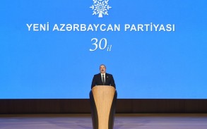 Azərbaycan lideri: “Fransa Ermənistana himayədarlıq edir, onlar bir-birinə bacı deyirlər”