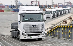 South Korea warns of supply disruptions, economic damage if truckers strike