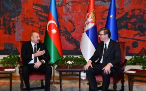 The presidents of Azerbaijan and Serbia make statements to the press