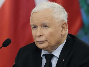 Polish leaders say that an air defence system which Germany offered Poland would be best given to Ukraine to help it protect itself