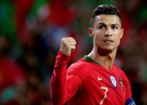 Ronaldu yeni rekorda imza atıb