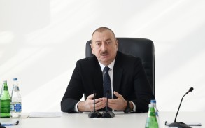 İlham Əliyev: “İranda Azərbaycan dili ədəbi komponentini itirir, məişət dilinə çevrilir”