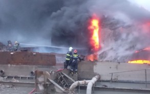 В Сабаильском районе Баку вспыхнул пожар - ВИДЕО