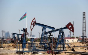 Azerbaijani oil decreased to $80