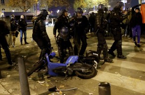 Morocco, France fans clash with police in Paris after World Cup win