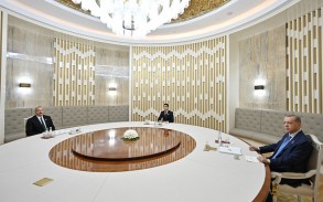 A limited meeting of the presidents of Azerbaijan, Turkey and Turkmenistan was held