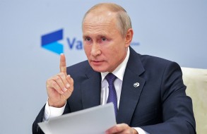 В Кремле ответили, поздравит ли Путин французского коллегу